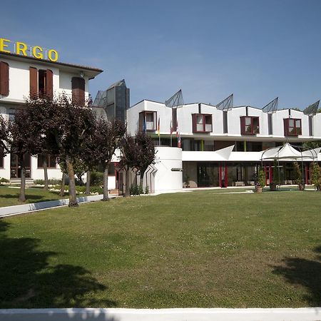 Albergo Ristorante Da Domenico Monte San Savino Kültér fotó