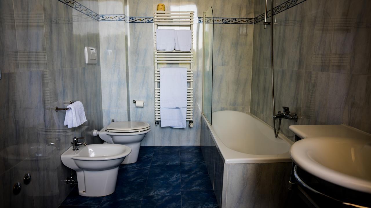 Albergo Ristorante Da Domenico Monte San Savino Kültér fotó