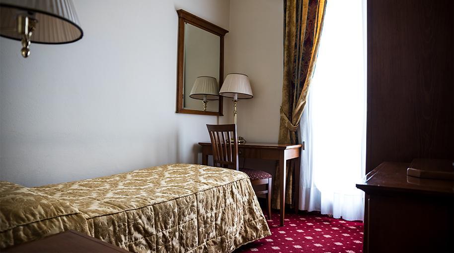 Albergo Ristorante Da Domenico Monte San Savino Kültér fotó